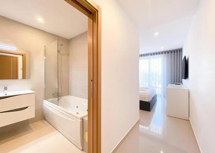 Style And Comfort Close To Ponta Da Piedade #1941