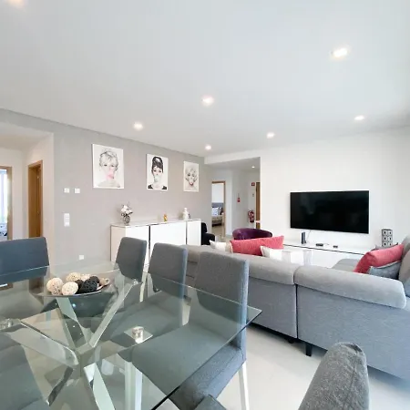 Style And Comfort Close To Ponta Da Piedade #1941 Apartmán